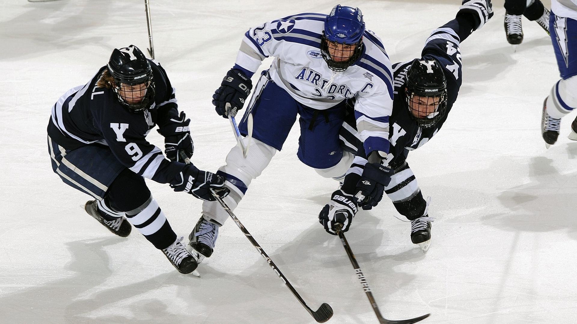 体育纪录片上线展现冠军背后的故事，体育纪录片主题