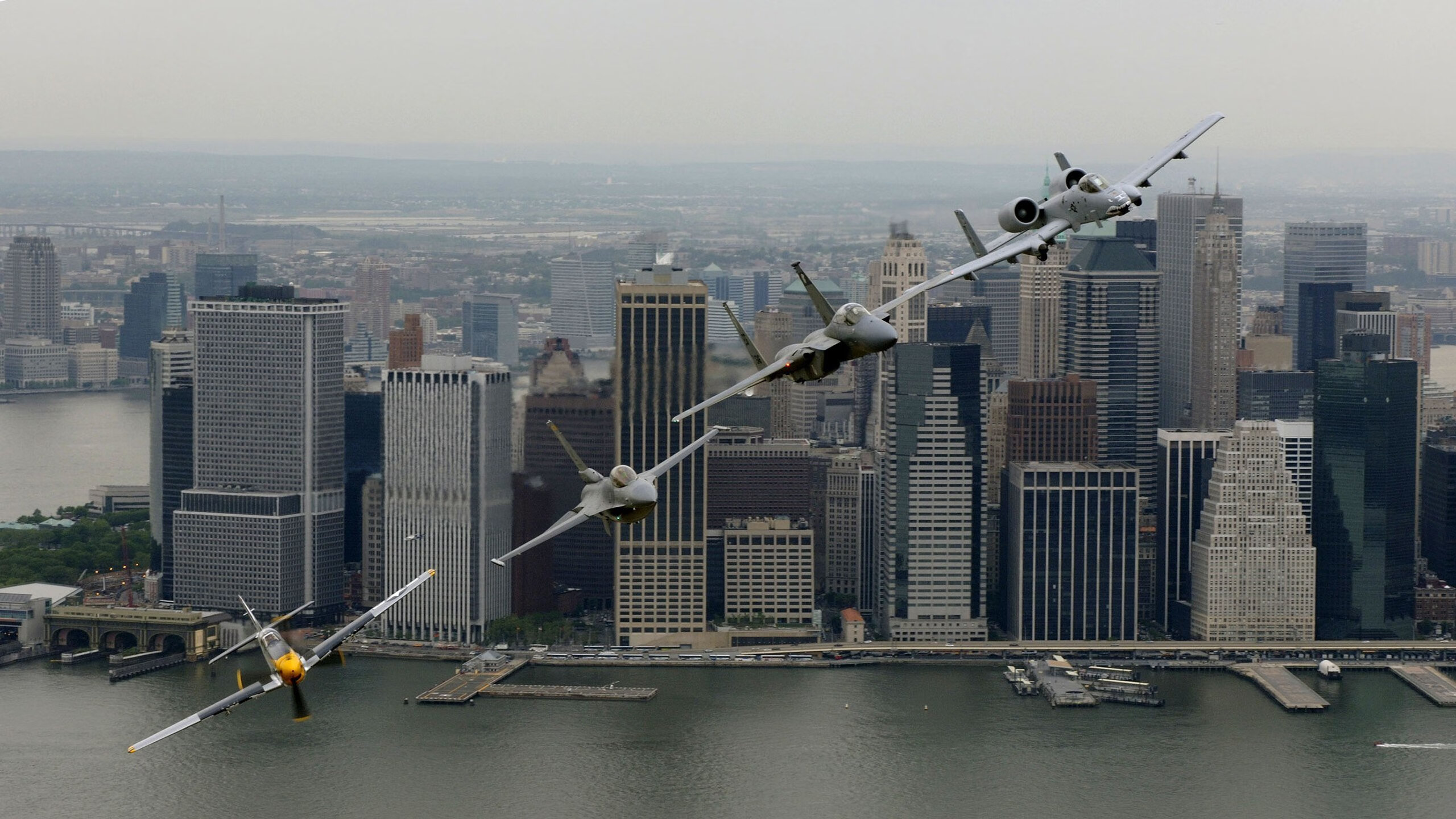 国家队教练组实行轮值制度强化全局战术一致性,教练员轮训